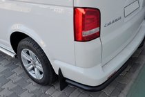 Volkswagen T5 Caravelle 2004–2010 Zadné rohové diely AK003 Black (2 ks, nehrdzavejúca oceľ) fotografia 8