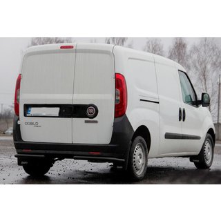 Zadné rohové ochranné tyče AK003 Black (nehrdzavejúca oceľ) Fiat Doblo II 2010–2022 fotografia 2