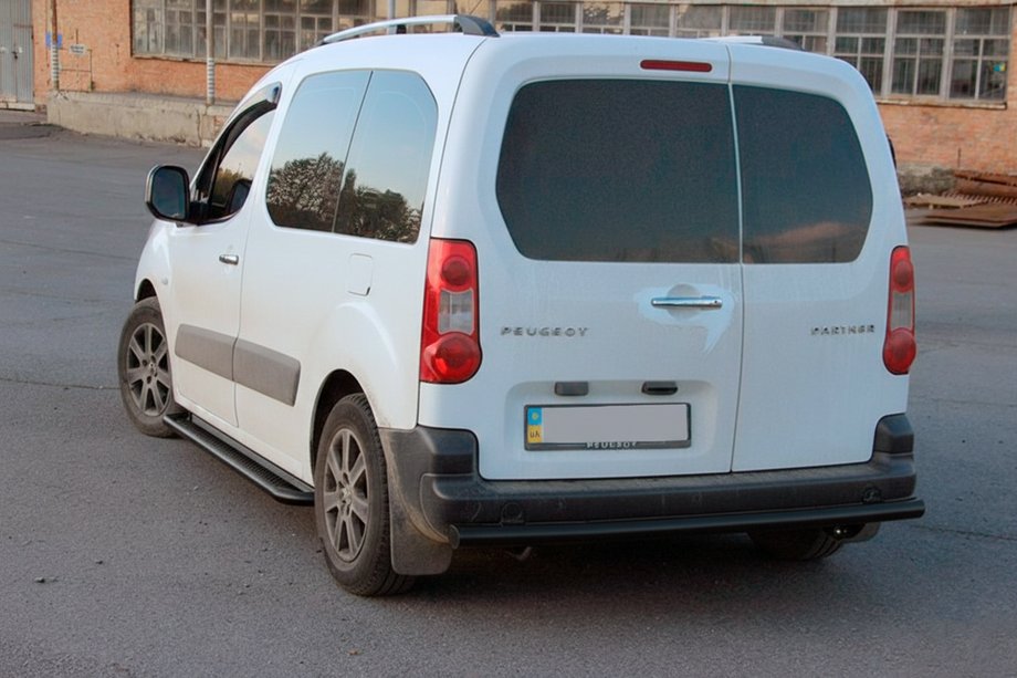 Citroen Berlingo 2008–2018 Zadný ochranný oblúk Black (nerez) 60 mm Fotografia 3
