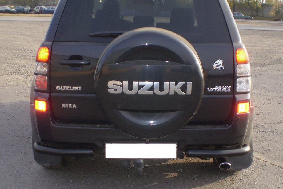Suzuki Grand Vitara 2005–2017 Zadný ochranný rám AK003 Black (nerez) Image
