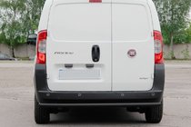Fiat Fiorino/Qubo 2008–2024 Zadný ochranný oblúk Black (nerez) fotografia 3