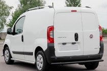 Fiat Fiorino/Qubo 2008–2024 Zadný ochranný oblúk Black (nerez) fotografia 1