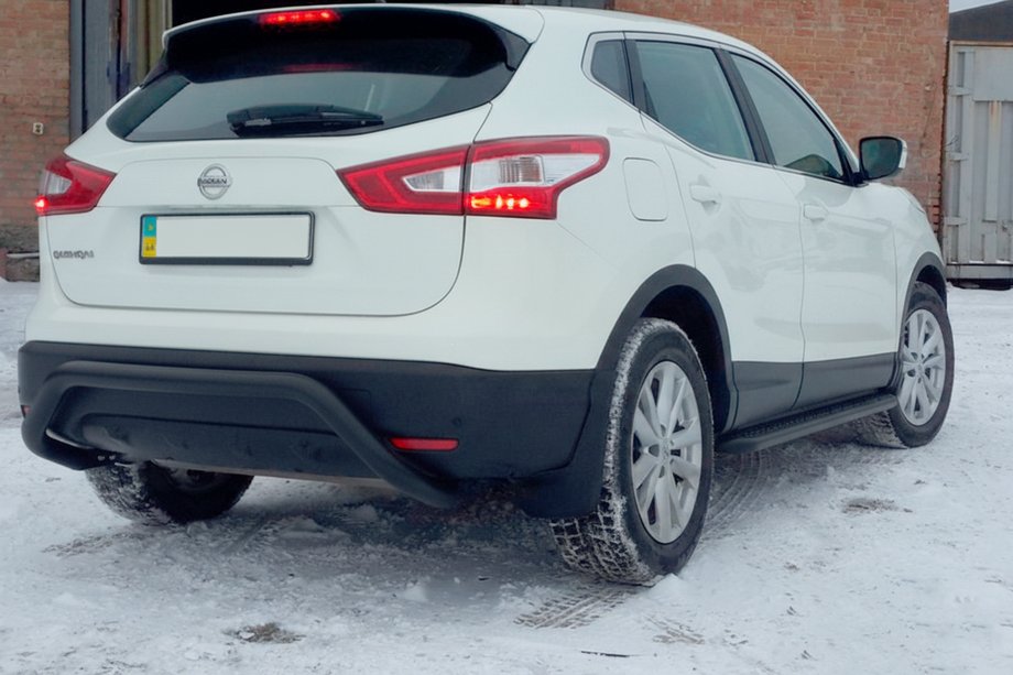 Nissan Qashqai 2014–2021 Zadný ochranný oblúk AK007-1 Black (nerez) Fotografia 1