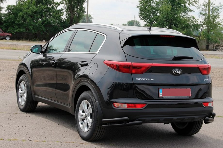 Kia Sportage 2015–2021 Zadné dvojité rohové chrániče AK003-подвійний Black (nerez) Fotografia 3