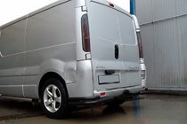 Renault Trafic 2001–2015 Zadné rohové oblúky AK003-Подвійний Čierne (nerez) fotografia 1