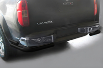 Nissan Navara 2006–2015 Zadný ochranný oblúk AK003-Double Black (nehrdzavejúca oceľ) fotografia 2