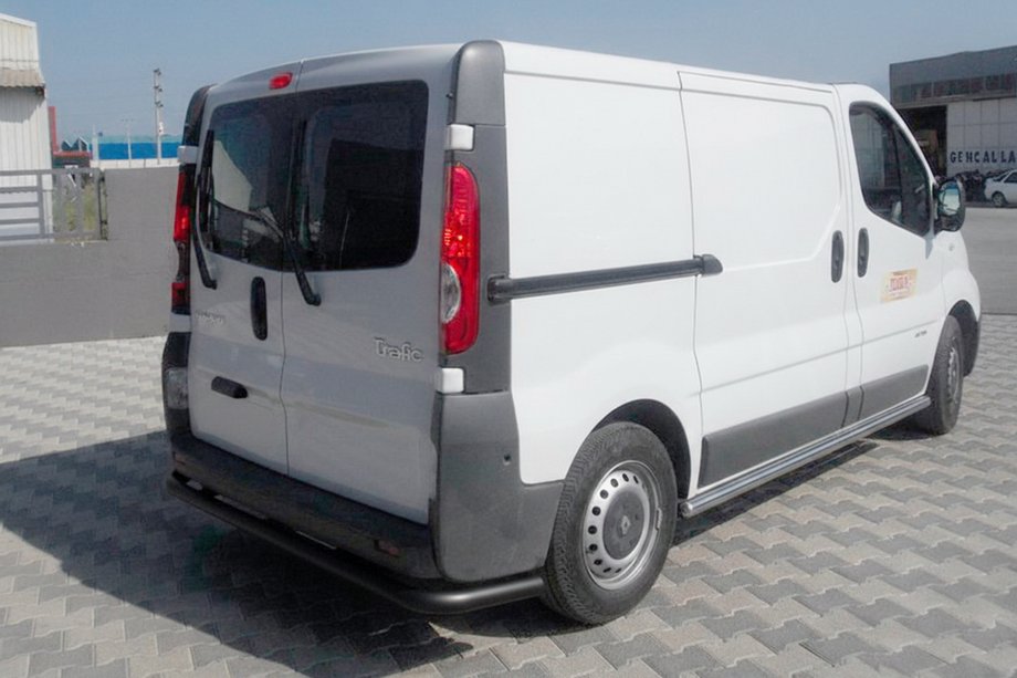 Opel Vivaro 2001–2015 Zadný ochranný oblúk AK005 Black (nehrdzavejúca oceľ) Image