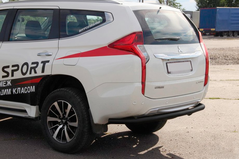 Mitsubishi Pajero Sport 2015– Zadný ochranný oblúk AK005 Black (nehrdzavejúca oceľ) Image