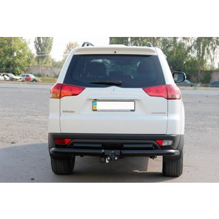 Zadná ochrana nárazníka AK003-Special Black (2 ks, nerez) Mitsubishi Pajero Sport 2008–2015 fotografia 2