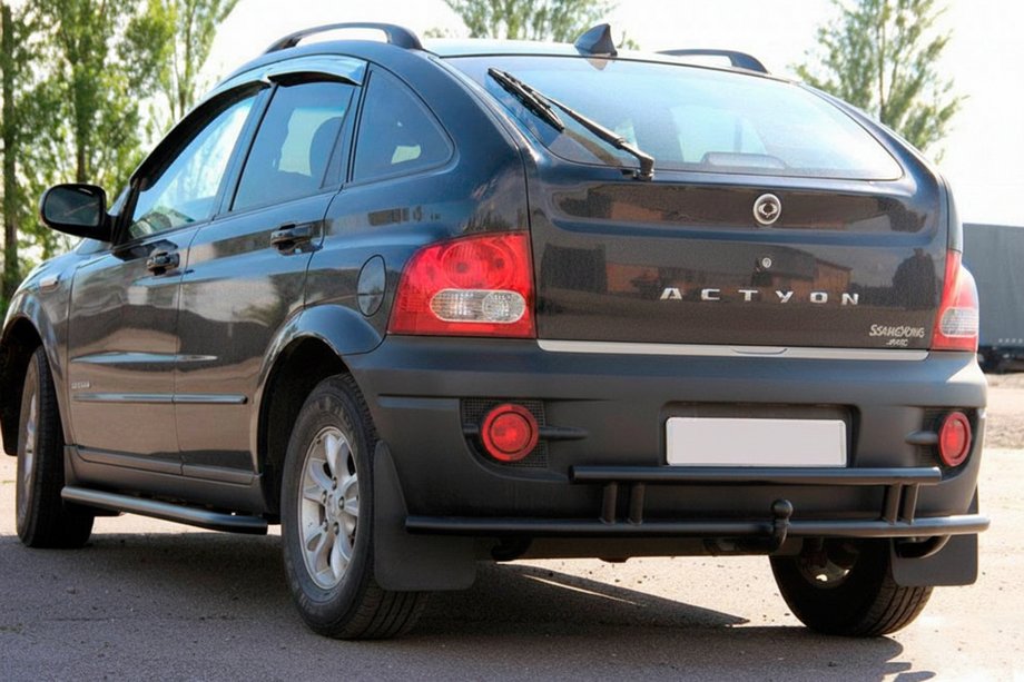 SsangYong Action 2005–2018 Zadný ochranný rám AK005-2 Black (nerez) Image