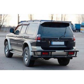 Zadný ochranný rám AK-Special Black (nerez) Mitsubishi Pajero Sport 1996–2007 fotografia 2