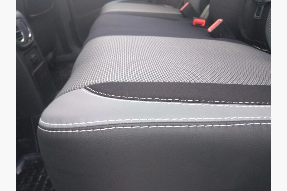 Volkswagen Tiguan 2007–2016 Poťahy na autosedadlá (ekokoža↗látka, Premium) Fotografia 17