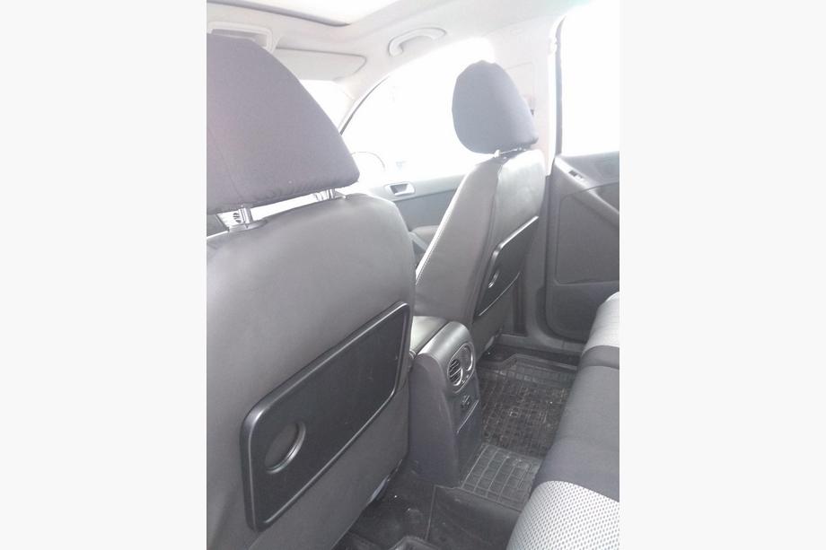 Volkswagen Tiguan 2007–2016 Poťahy na autosedadlá (ekokoža↗látka, Premium) Fotografia 18