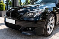BMW 5. rad E60/E61 2003–2010 Predný nárazník M5 fotografia 6