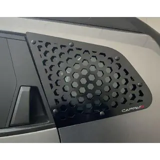 Kryty zadných bočných okien EuroCap (2 ks, kov) Renault Duster 2024– fotografia 1