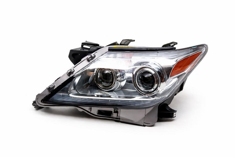 Lexus LX570/450d 2008–2022 Ľavý predný svetlomet 2012-2015 (Standart, s LED modulom) Image