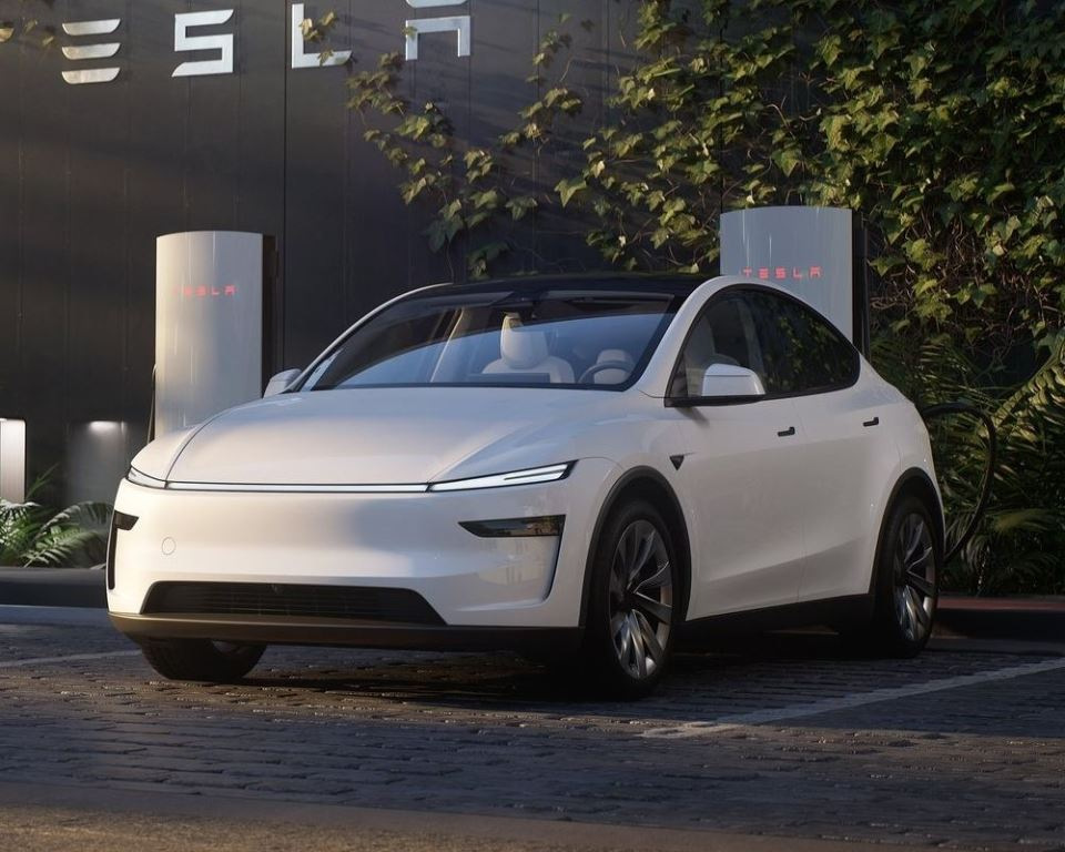 Tesla Model Y (Juniper 2025): prehľad modernizovaného elektrického crossovera