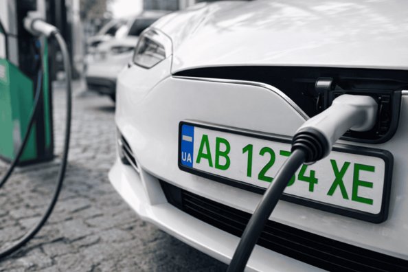 Prečo má auto zelené evidenčné čísla? Čo znamenajú na Ukrajine