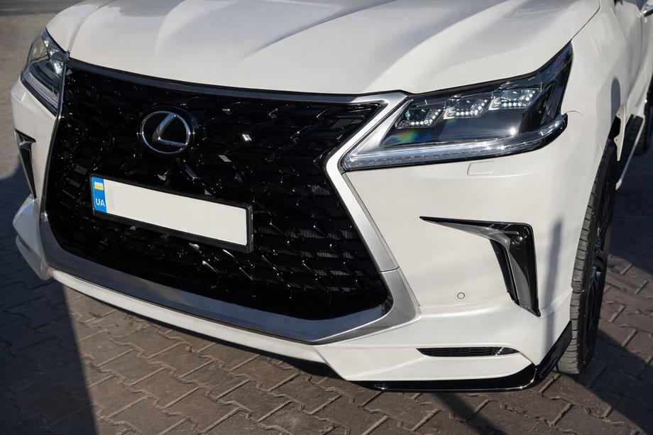 Lexus LX570/450d 2008–2022 Výpredaj! TRD predný lip (2021-2022) Image