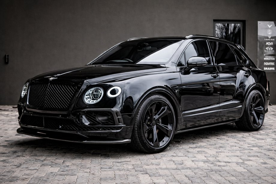 Bentley Bentayga 2015–2025 Sada bodykitu Carbon Fotografia 1