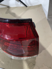 Lexus LX570/450d 2008–2022 Výpredaj: Zadné brzdové svetlo (2012-2015) vonkajšie ľavé (na blatník) (prasknuté) fotografia 3