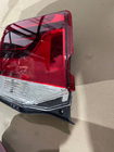 Toyota Land Cruiser 200 2007–2021 Výpredaj Zadné ľavé vnútorné svetlo 2016-2021 (OEM štandard) (na veko batožinového priestoru) (prasknuté) fotografia 2