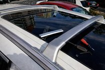 Nissan Murano 2014– Strešný nosič (priečniky) na štandardné strešné lyžiny OEM (2014-2018, 2 ks) fotografia 2