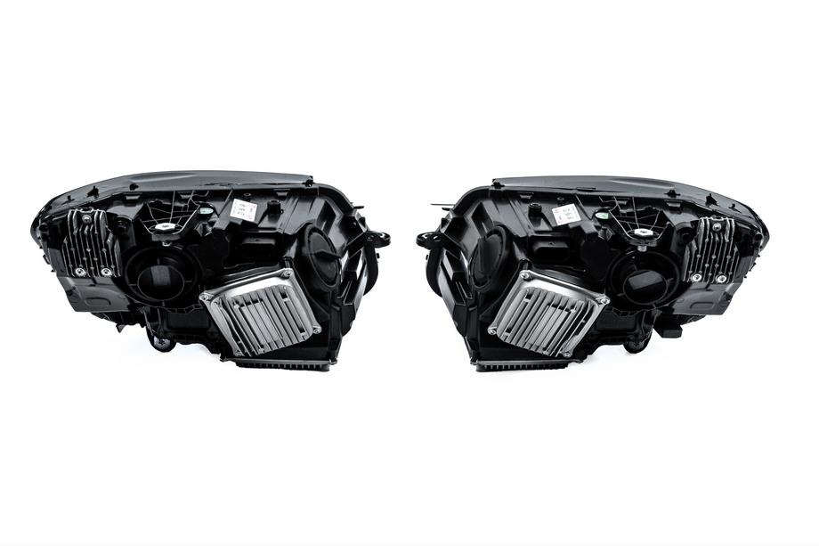 Mercedes C-class W205 2014–2021 Predné svetlomety s modulmi Full LED (pre LED, 2 ks) Fotografia 5