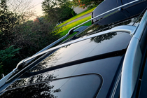 Nissan Pathfinder R52 2012–2021 Strešný nosič (priečniky) na OEM strešné lyžiny (2 ks) fotografia 1