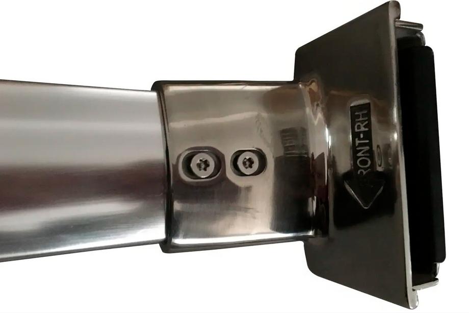 Toyota Land Cruiser 200 2007–2021 Strešný nosič (priečniky) na OEM strešné lyžiny (2 ks) Sivá Fotografia 10