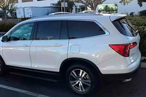 Honda Pilot 2015–2022 Strešný nosič (priečniky) na integrované lyžiny OEM (2 ks) fotografia 5