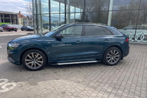 Audi Q8 2018– Bočné nášľapy Allmond Grey (2 ks, hliník) fotografia 1