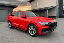 Audi Q8 2018– Bočné nášľapy Maya Red (2 ks., hliník) fotografia 3