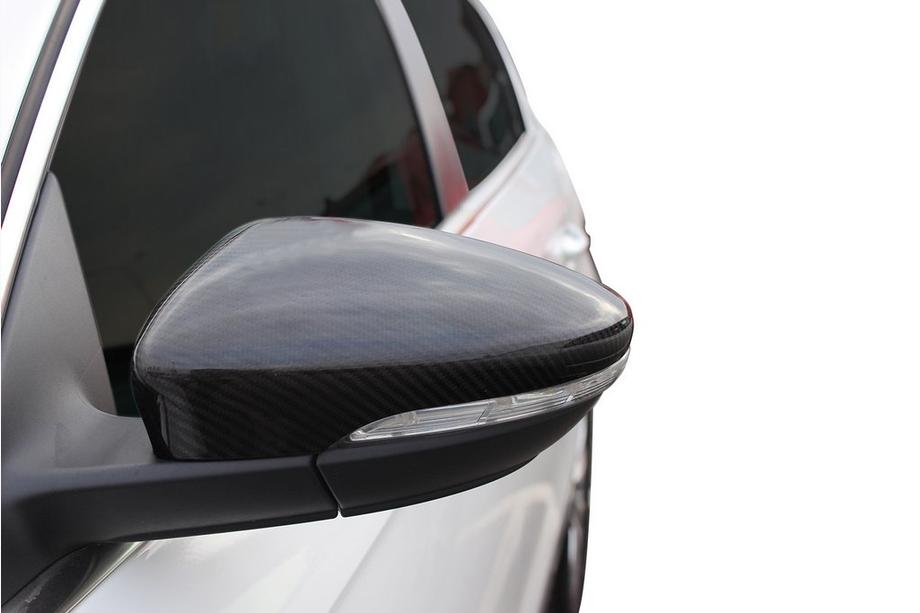 Volkswagen Jetta 2011–2018 Karbonové kryty zrkadiel (2 ks, pravý karbón) Fotografia 17