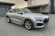Audi Q8 2018– Bočné nášľapy Rainbow (2 ks, hliník) fotografia 1