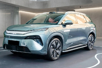 BYD Tang 2025– Bočné nášľapy Tayga Grey (2 ks, hliník) fotografia 1
