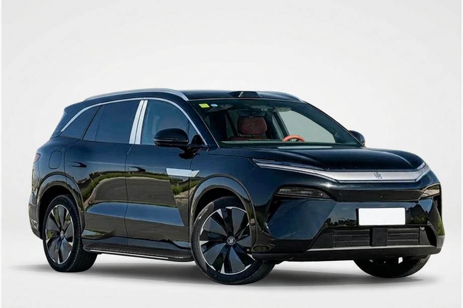 BYD Tang 2025– Bočné nášľapy Bosphorus Grey (2 ks, hliník) Fotografia 1