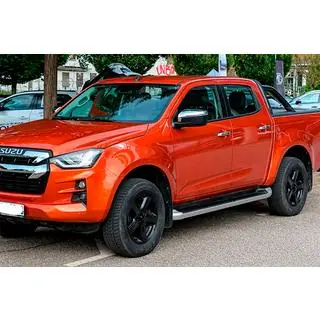 OEM bočné prahy (2 ks) Isuzu D-Max 2019– fotografia 2