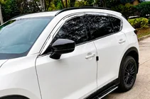 Mazda CX-5 2017–2025 Integrované strešné lyžiny OEM (2 ks) fotografia 2