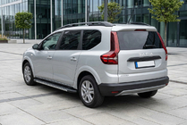 Dacia Jogger 2022– Bočné nášľapy Duru (2 ks, hliník) fotografia 1