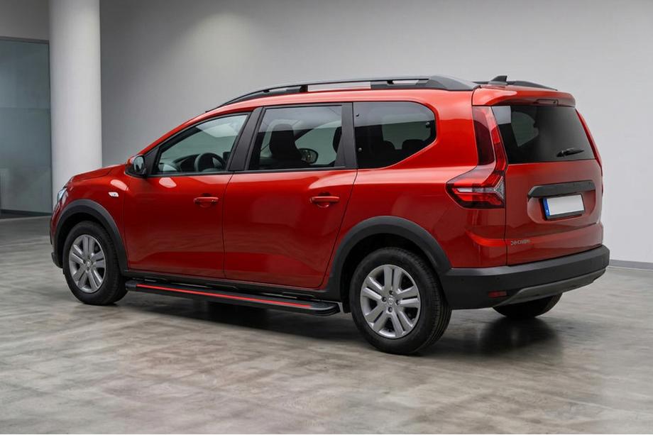 Dacia Jogger 2022– Bočné nášľapy Maya Red (2 ks., hliník) Image