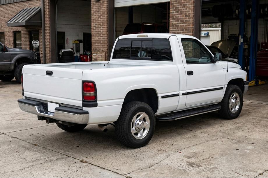 Dodge RAM (BR/BE) 1994–2002 Bočné nášľapy Bosphorus Grey (2 ks, hliník) Image