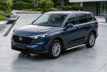 Honda CRV 2022– Bočné nášľapy Shining V1 (2 ks, hliník) fotografia 1