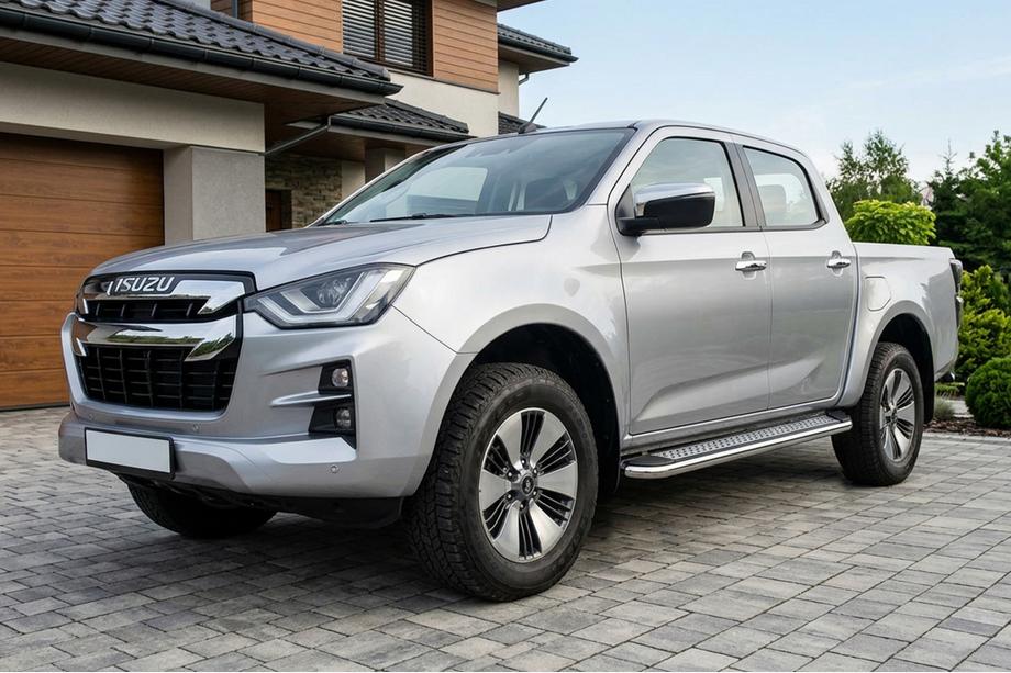 Isuzu D-Max 2019– Bočné prahy Maydos V2 (2 ks, hliník / nehrdzavejúca oceľ) Image