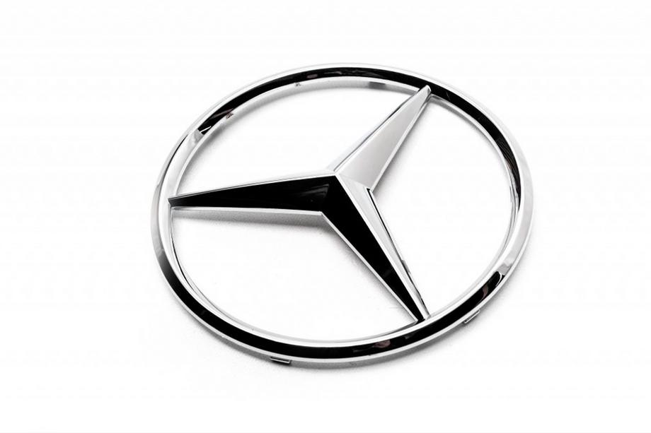 Mercedes trieda C W204 2007–2015 Výpredaj predný emblém (2007-2011) Image