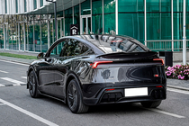 Tesla Model Y 2020– Sada bodykitu Black Warrior (pre 2025+) fotografia 4