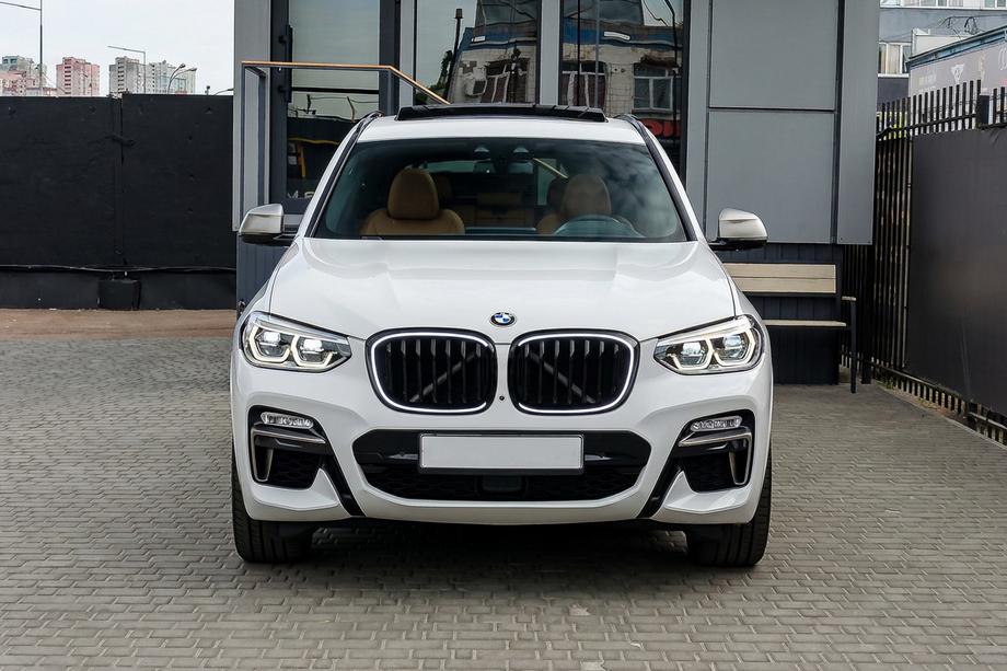 BMW X4 G02 2018– Ľadvinové mriežky 1 Bar LED (2018-2021, lesklá čierna) Image
