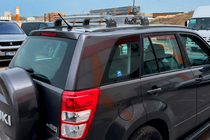 Suzuki Grand Vitara 2005–2017 Strešný nosič (priečniky) do originálnych upevňovacích bodov Ecem V3 (2 ks) fotografia 5
