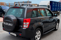 Suzuki Grand Vitara 2005–2017 Strešný nosič (priečniky) do originálnych upevňovacích bodov Ecem V3 (2 ks) fotografia 7