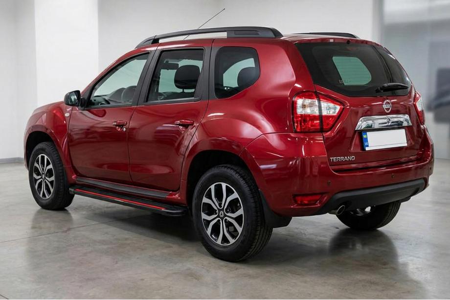 Nissan Terrano 2014– Bočné nášľapy Maya Red (2 ks., hliník) Image